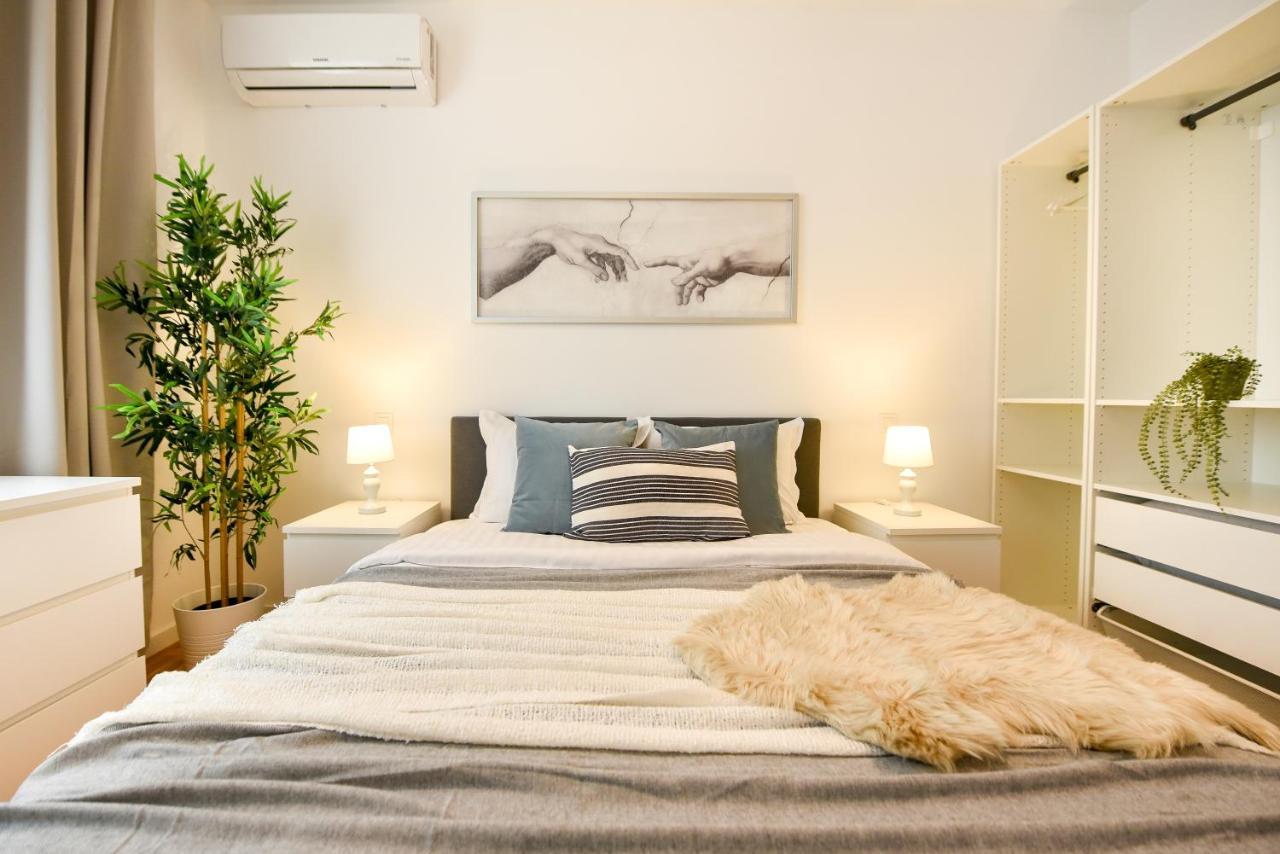 Apartament City Oasis - Modern 1br Near Colentina Hospital *