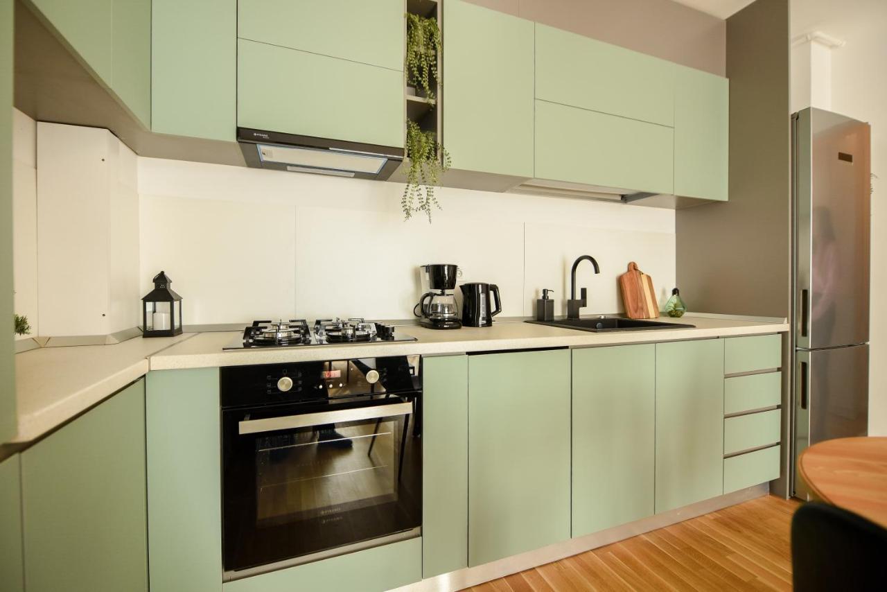 Apartament City Oasis - Modern 1br Near Colentina Hospital *